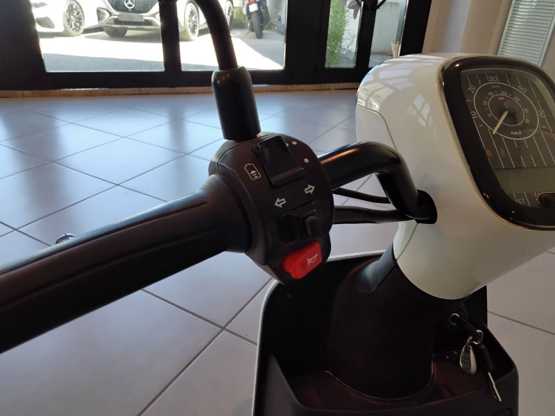 GuidiCar - MOTO Modello 2019 Modello - ASKOLL Usato