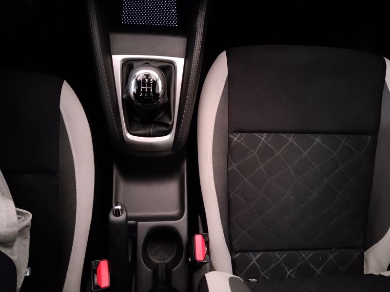 GuidiCar - NISSAN Micra 2018 Micra 0.9 N-Connecta 90cv Usato