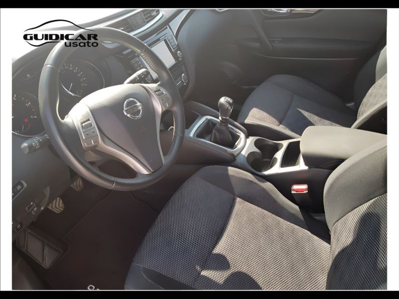 GuidiCar - NISSAN Qashqai 2015 Qashqai 1.5 dci Acenta 110cv E6 Usato