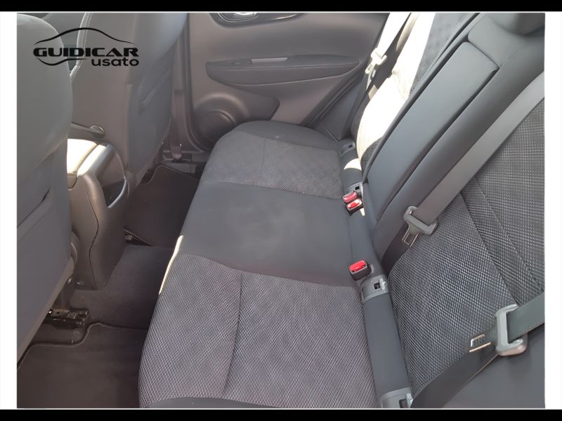 GuidiCar - NISSAN Qashqai 2015 Qashqai 1.5 dci Acenta 110cv E6 Usato
