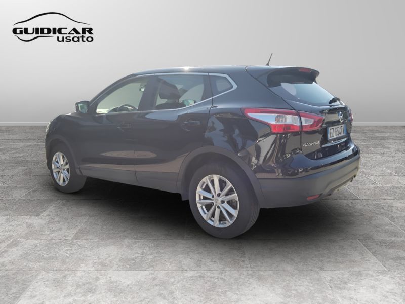 GuidiCar - NISSAN Qashqai 2015 Qashqai 1.5 dci Acenta 110cv E6 Usato