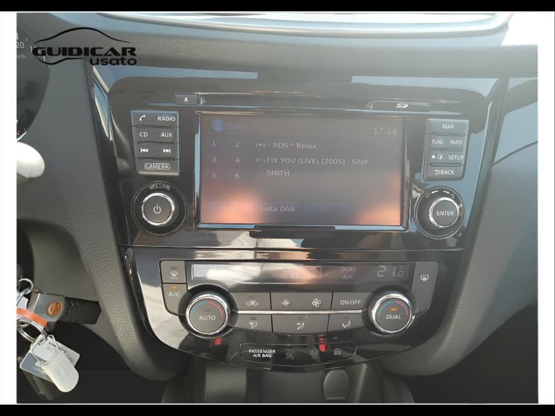 GuidiCar - NISSAN Qashqai 2015 Qashqai 1.5 dci Acenta 110cv E6 Usato