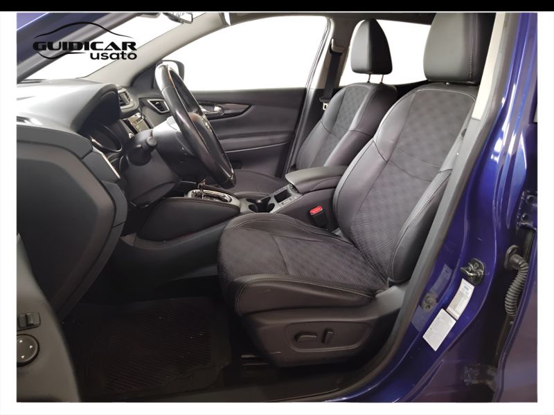 GuidiCar - NISSAN Qashqai 2015 Qashqai 1.6 dci Tekna 2wd 130cv xtronic Usato