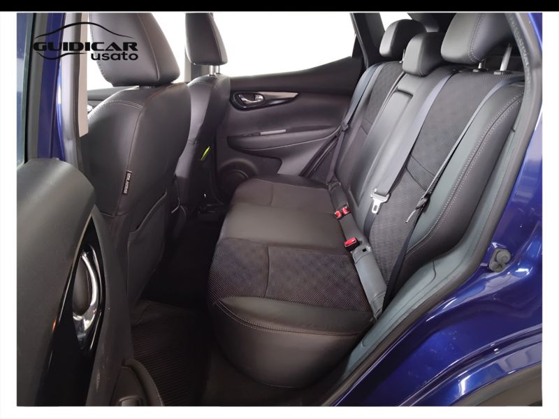 GuidiCar - NISSAN Qashqai 2015 Qashqai 1.6 dci Tekna 2wd 130cv xtronic Usato