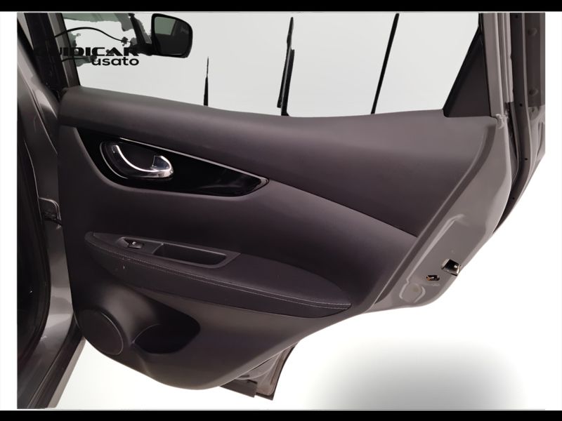GuidiCar - NISSAN Qashqai 2020 Qashqai 1.5 dci Business 115cv my20 Usato