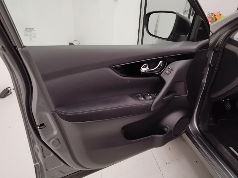 GuidiCar - NISSAN Qashqai 2020 Qashqai 1.5 dci Business 115cv my20 Usato