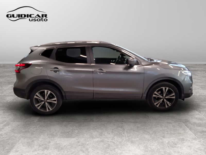 GuidiCar - NISSAN Qashqai 2020 Qashqai 1.5 dci N-Connecta 115cv Usato