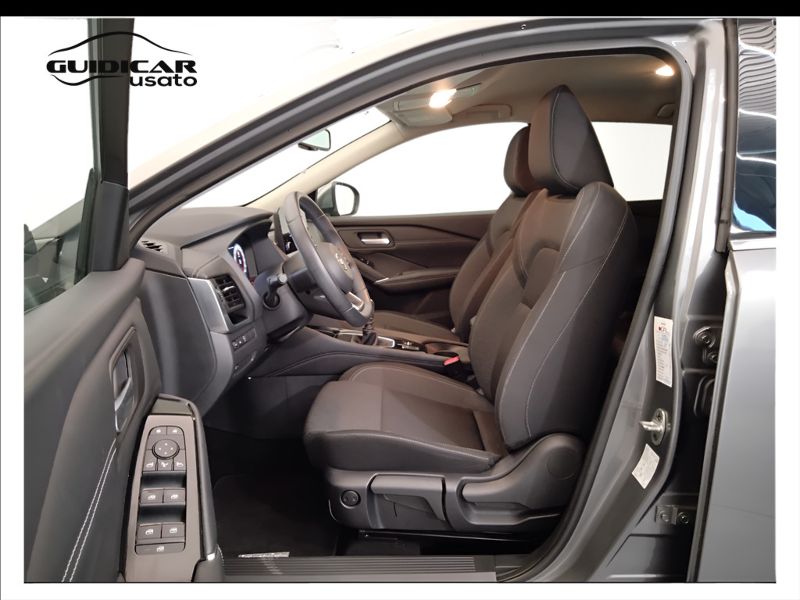 GuidiCar - NISSAN Qashqai 2021 Qashqai 1.3 mild hybrid N-Connecta 2wd 140cv Usato