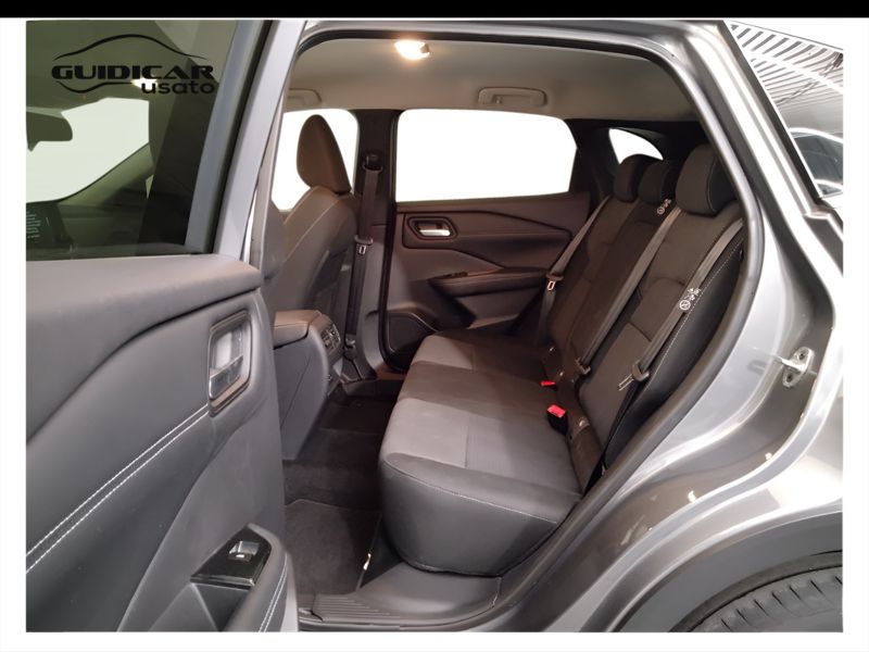 GuidiCar - NISSAN Qashqai 2021 Qashqai 1.3 mild hybrid N-Connecta 2wd 140cv Usato