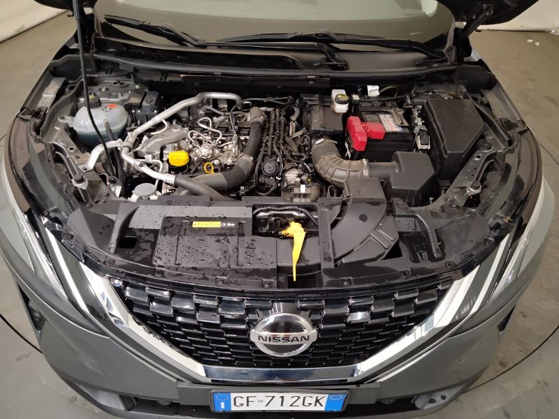 GuidiCar - NISSAN Qashqai 2021 Qashqai 1.3 mild hybrid N-Connecta 2wd 140cv Usato