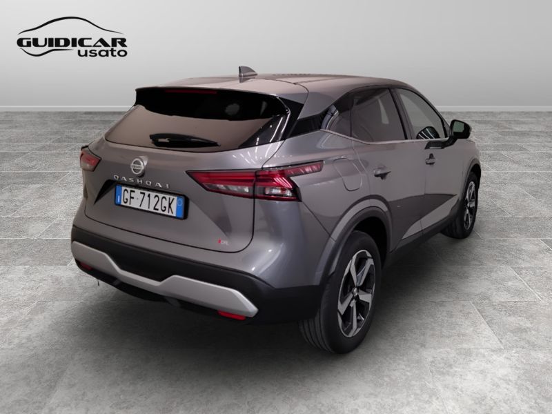 GuidiCar - NISSAN Qashqai 2021 Qashqai 1.3 mild hybrid N-Connecta 2wd 140cv Usato