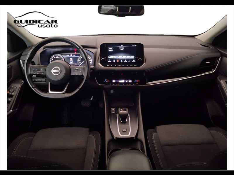 GuidiCar - NISSAN Qashqai 2022 Qashqai 1.3 mild hybrid N-Connecta 2wd 158cv xtronic Usato