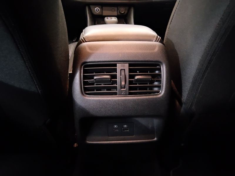GuidiCar - NISSAN Qashqai 2022 Qashqai 1.3 mild hybrid N-Connecta 2wd 158cv xtronic Usato