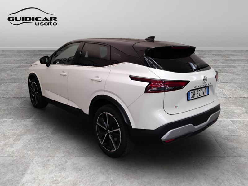 GuidiCar - NISSAN Qashqai 2022 Qashqai 1.3 mild hybrid N-Connecta 2wd 158cv xtronic Usato