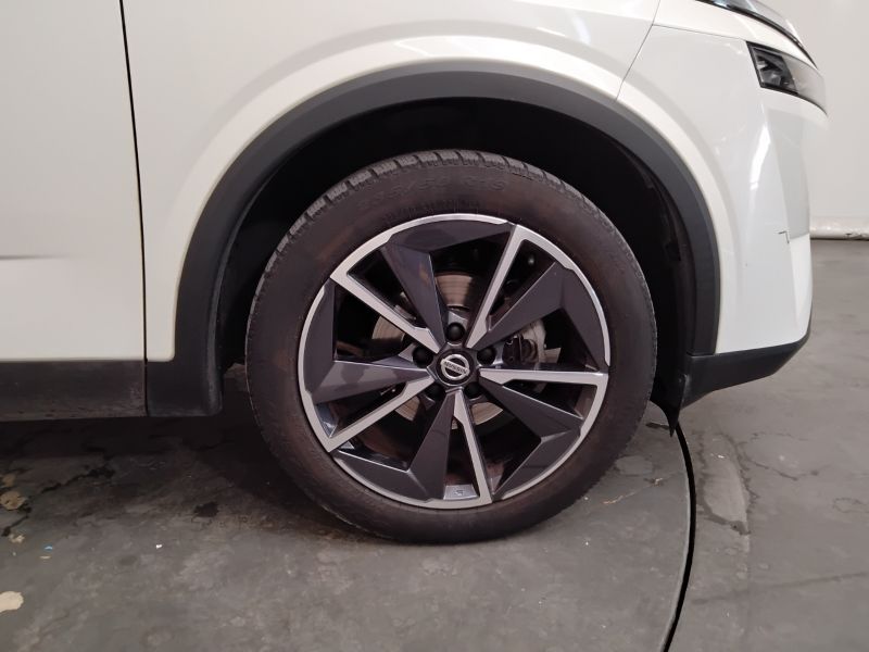 GuidiCar - NISSAN Qashqai 2022 Qashqai 1.3 mild hybrid N-Connecta 2wd 158cv xtronic Usato