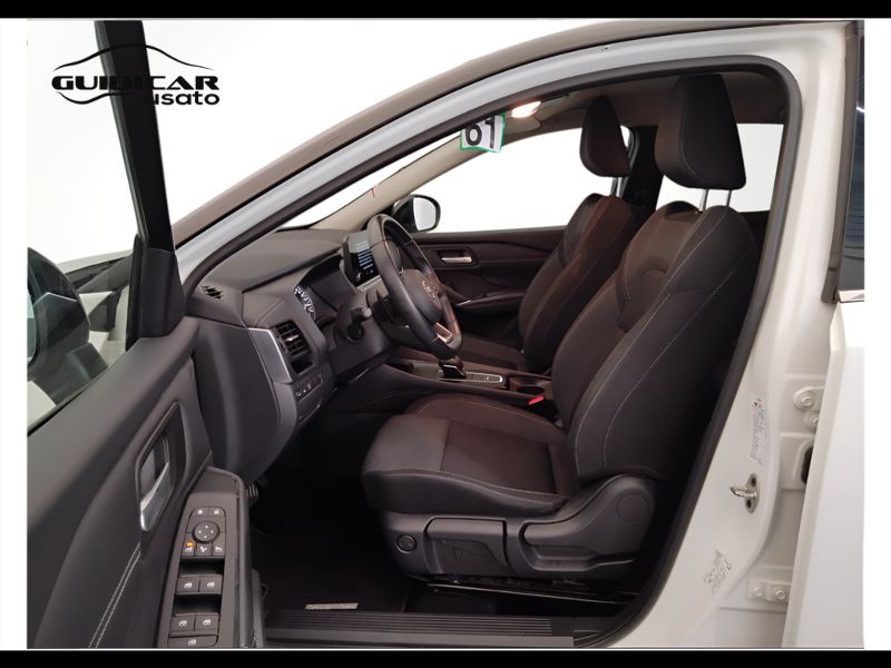 GuidiCar - NISSAN Qashqai 2022 Qashqai 1.3 mild hybrid N-Connecta 2wd 158cv xtronic Usato
