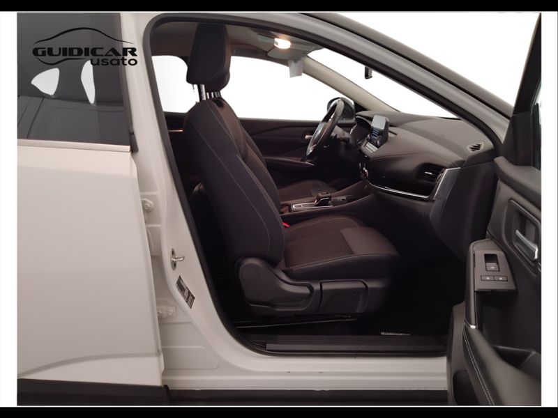 GuidiCar - NISSAN Qashqai 2022 Qashqai 1.3 mild hybrid N-Connecta 2wd 158cv xtronic Usato