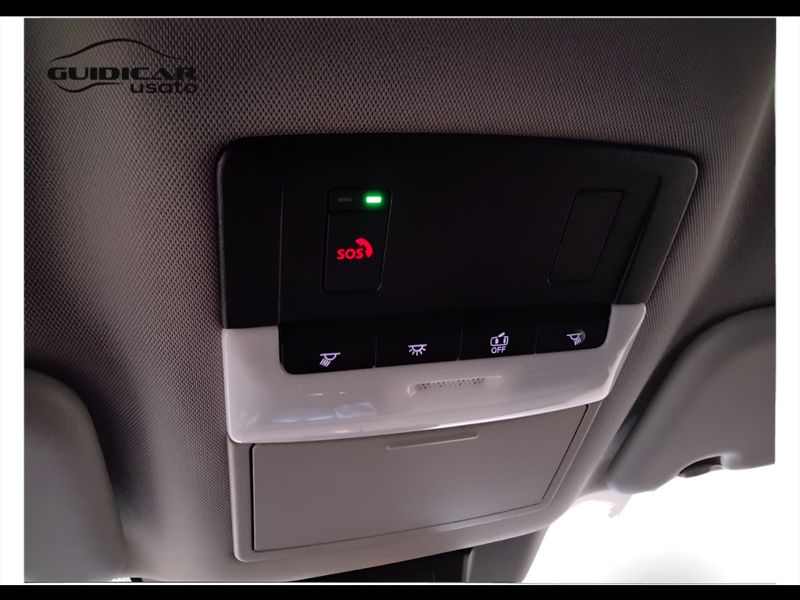 GuidiCar - NISSAN Qashqai 2022 Qashqai 1.3 mild hybrid N-Connecta 2wd 158cv xtronic Usato