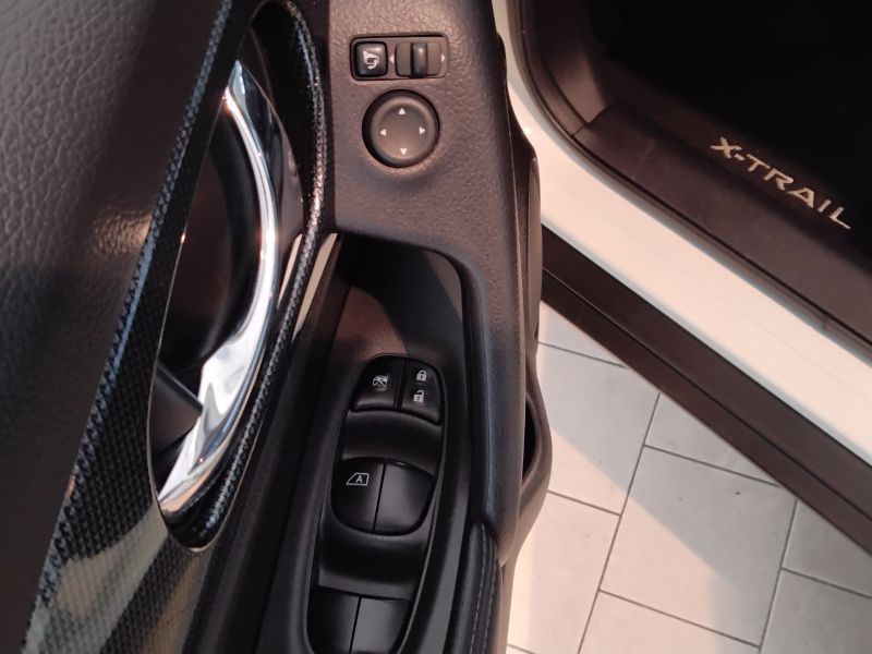 GuidiCar - NISSAN X-Trail 3ª serie X-Trail 1.6 dCi 4WD Tekna