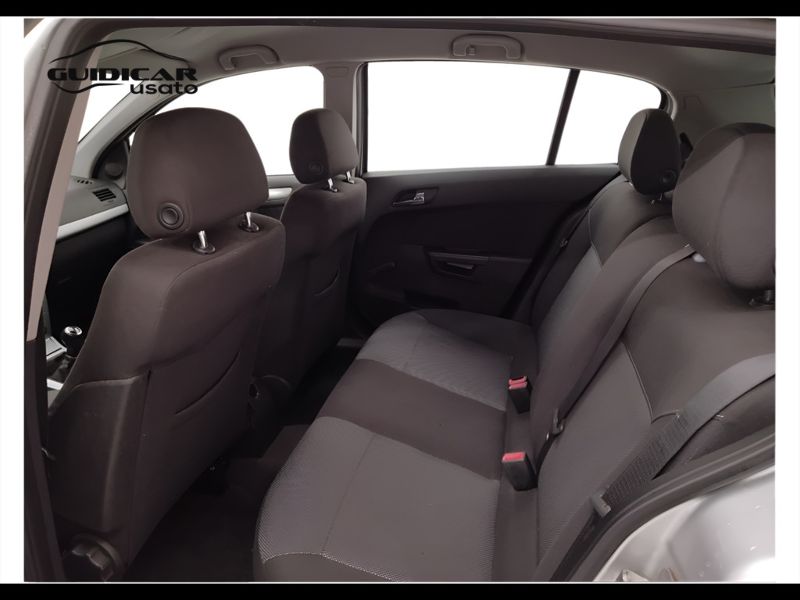 GuidiCar - OPEL Astra 2009 Astra 5p 1.4 Enjoy Gpl-tech Usato