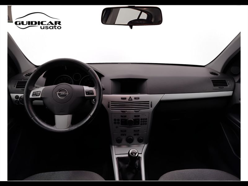 GuidiCar - OPEL Astra 2009 Astra 5p 1.4 Enjoy Gpl-tech Usato