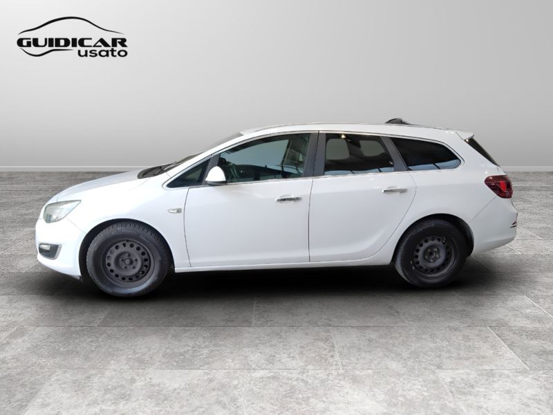 GuidiCar - OPEL Astra 2013 Astra Sports Tourer 1.7 cdti Cosmo 130cv Usato