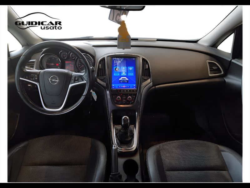 GuidiCar - OPEL Astra 2013 Astra Sports Tourer 1.7 cdti Cosmo 130cv Usato