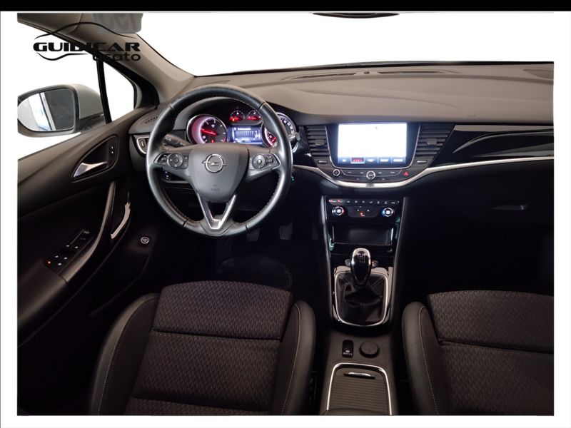 GuidiCar - OPEL Astra 2019 Astra Sports Tourer 1.6 cdti Dynamic s&s 110cv my18.5 Usato