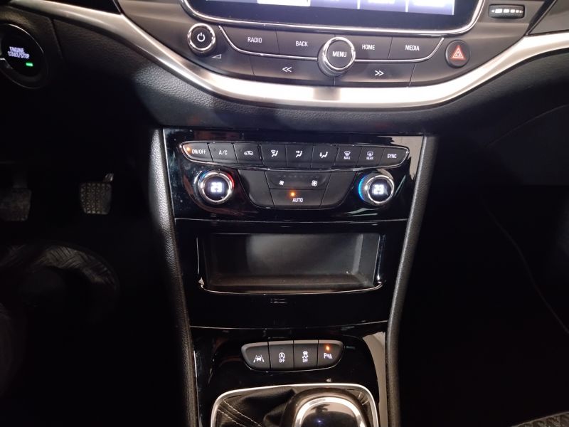 GuidiCar - OPEL Astra 2019 Astra Sports Tourer 1.6 cdti Dynamic s&s 110cv my18.5 Usato