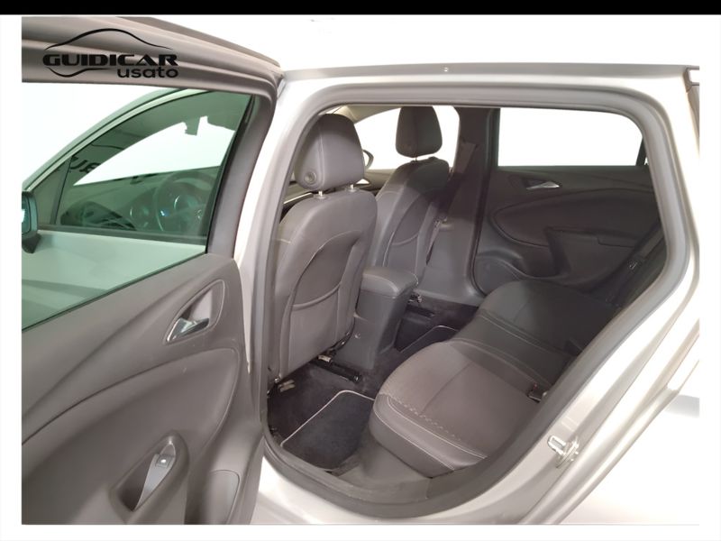GuidiCar - OPEL Astra 2019 Astra Sports Tourer 1.6 cdti Dynamic s&s 110cv my18.5 Usato