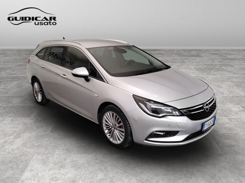GuidiCar - OPEL Astra 2019 Astra Sports Tourer 1.6 cdti Dynamic s&s 110cv my18.5 Usato