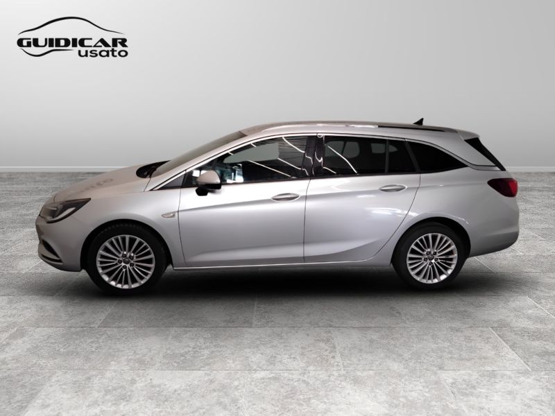 GuidiCar - OPEL Astra 2019 Astra Sports Tourer 1.6 cdti Dynamic s&s 110cv my18.5 Usato