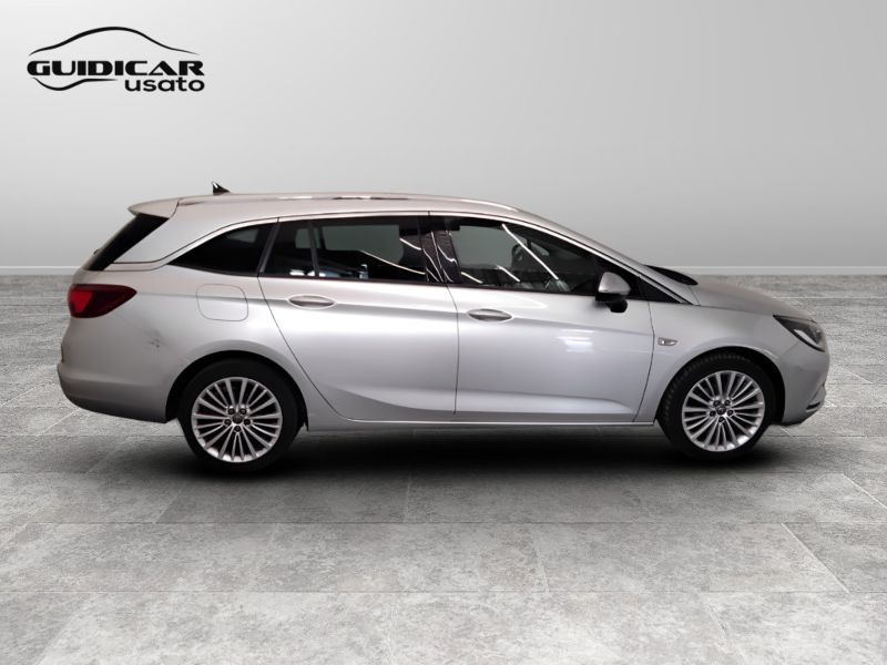 GuidiCar - OPEL Astra 2019 Astra Sports Tourer 1.6 cdti Dynamic s&s 110cv my18.5 Usato