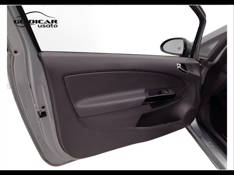 GuidiCar - OPEL Corsa 2012 Corsa 1.2 Edition (elective) Gpl-tech 85cv 3p Usato