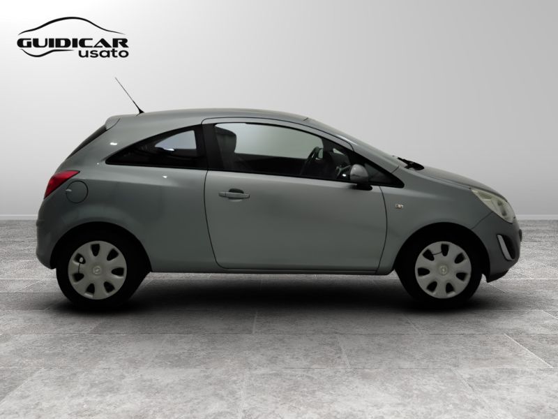GuidiCar - OPEL Corsa 2012 Corsa 1.2 Edition (elective) Gpl-tech 85cv 3p Usato