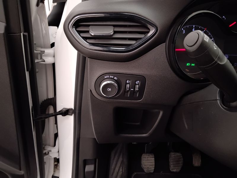 GuidiCar - OPEL Crossland 2019 Crossland X 1.2 120 Anniversary 83cv Usato