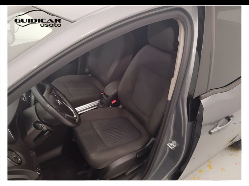 GuidiCar - OPEL Meriva 2017 Meriva 1.4 Innovation (cosmo) 100cv Usato