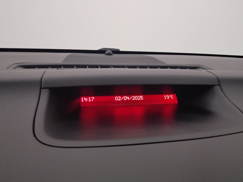 GuidiCar - OPEL Meriva 2017 Meriva 1.4 Innovation (cosmo) 100cv Usato