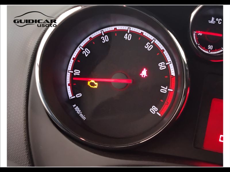 GuidiCar - OPEL Meriva 2017 Meriva 1.4 Innovation (cosmo) 100cv Usato