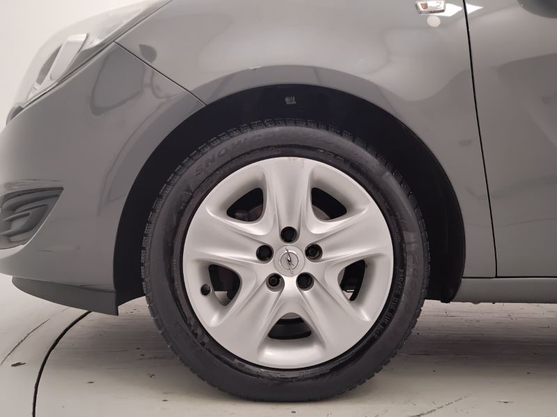 GuidiCar - OPEL Meriva 2017 Meriva 1.4 Innovation (cosmo) 100cv Usato