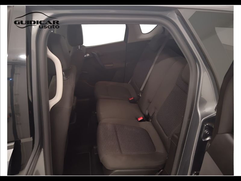 GuidiCar - OPEL Meriva 2017 Meriva 1.4 Innovation (cosmo) 100cv Usato