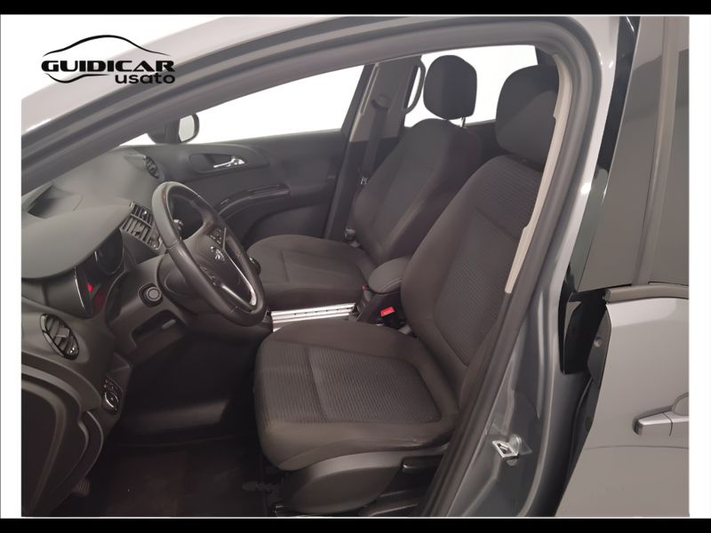 GuidiCar - OPEL Meriva 2017 Meriva 1.4 Innovation (cosmo) 100cv Usato