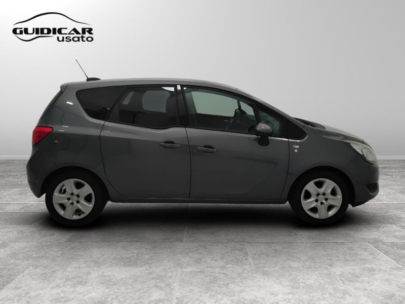 GuidiCar - OPEL Meriva 2017 Meriva 1.4 Innovation (cosmo) 100cv Usato