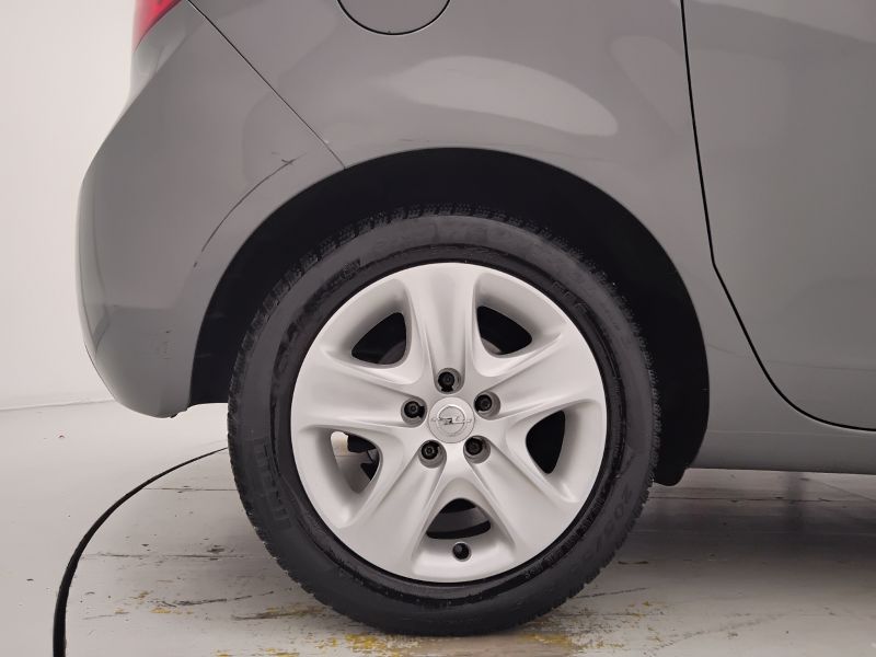 GuidiCar - OPEL Meriva 2017 Meriva 1.4 Innovation (cosmo) 100cv Usato