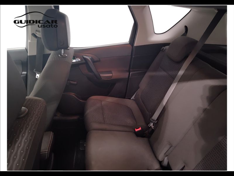 GuidiCar - OPEL Meriva 2017 Meriva 1.4 Innovation (cosmo) 100cv Usato