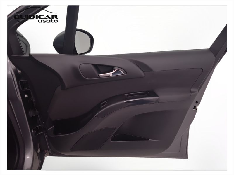 GuidiCar - OPEL Meriva 2017 Meriva 1.4 Innovation (cosmo) 100cv Usato