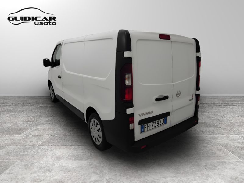 GuidiCar - OPEL Vivaro 2017 Vivaro L1H1 29 1.6 cdti 120cv Essentia E6 Usato