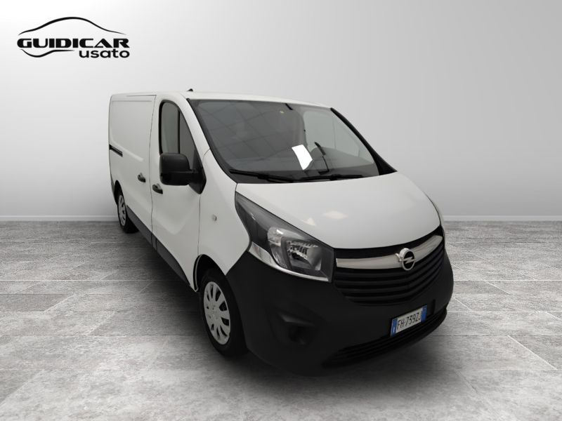 GuidiCar - OPEL Vivaro 2017 Vivaro L1H1 29 1.6 cdti 120cv Essentia E6 Usato