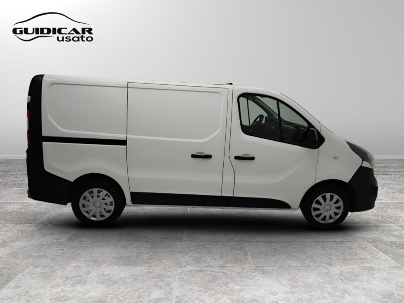 GuidiCar - OPEL Vivaro 2017 Vivaro L1H1 29 1.6 cdti 120cv Essentia E6 Usato
