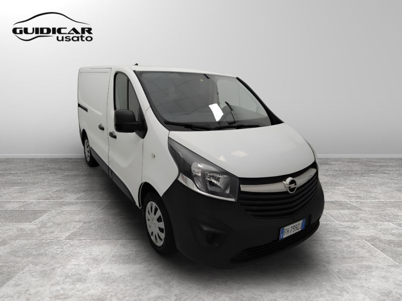 GuidiCar - OPEL Vivaro 2017 Vivaro L1H1 29 1.6 cdti 120cv Essentia E6 Usato